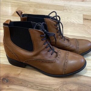 Women’s Brown Leather Brogue Boots